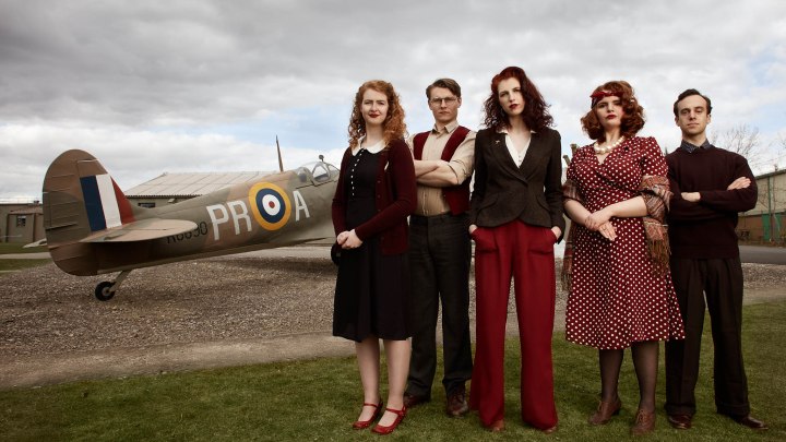 Greyhounds 01 Location