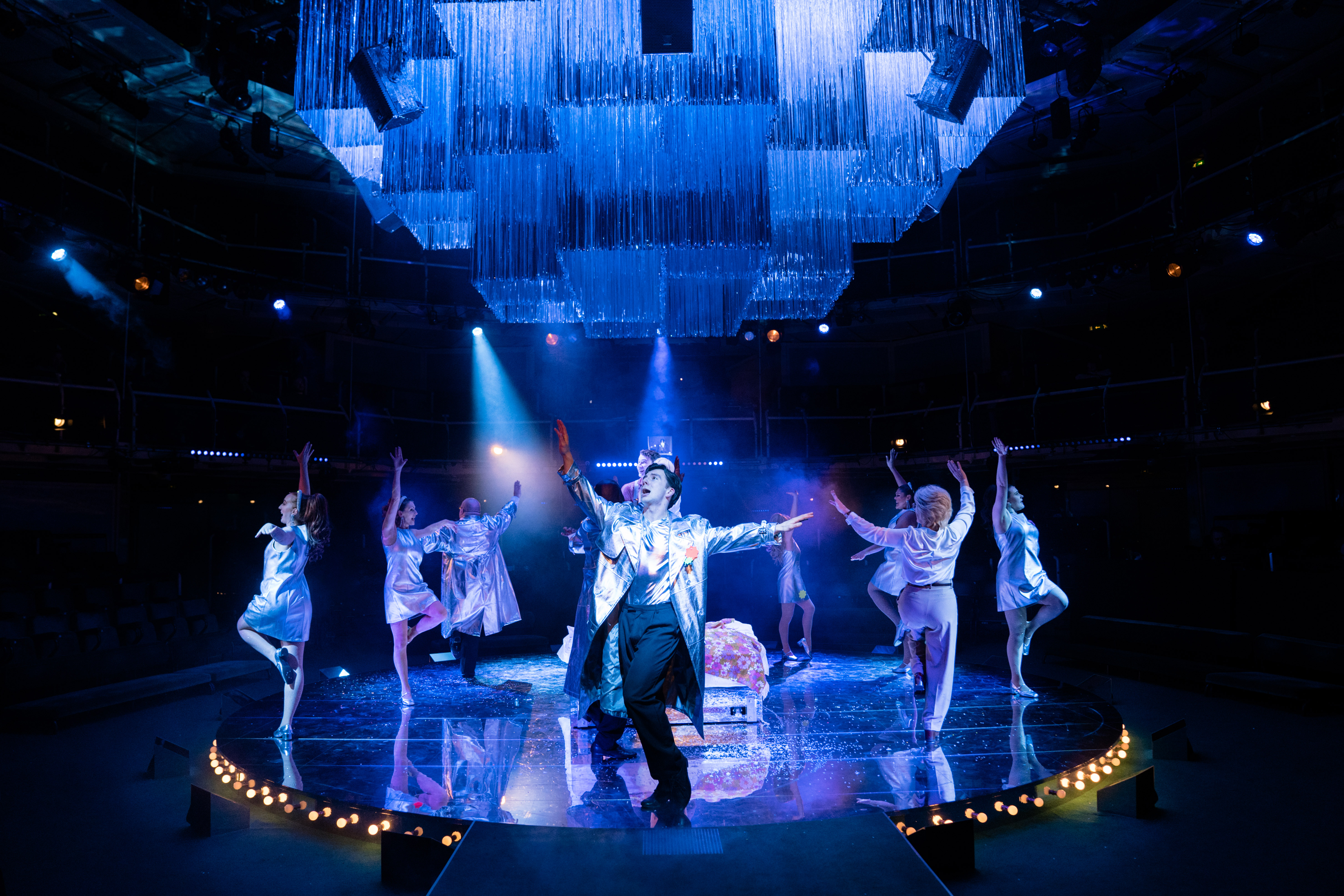 The ensemble of Spend Spend Spend - photo credit Helen Murray