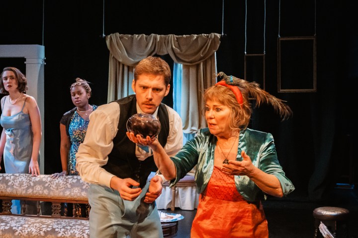 Blithe Spirit – Circles & Stalls